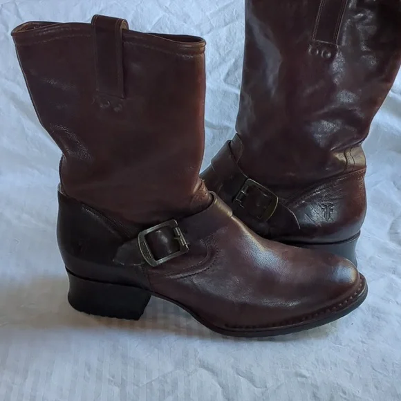 Frye boots Martina Engineer Short dark brown heeled Boot 8.5 - Picture 2 of 14